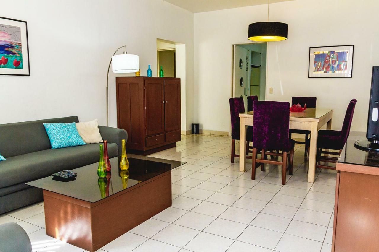 Minerva Apartments Γκουανταλαχάρα Εξωτερικό φωτογραφία