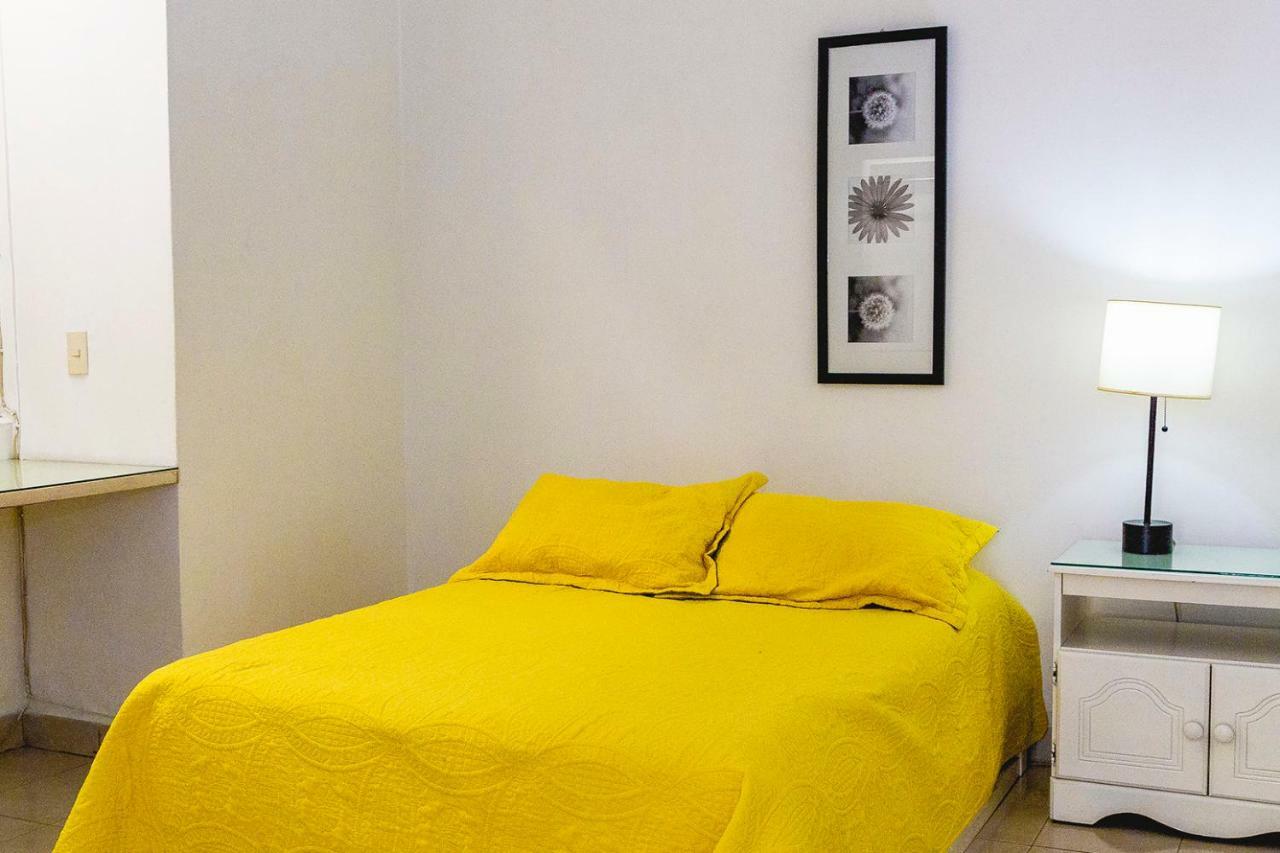 Minerva Apartments Γκουανταλαχάρα Εξωτερικό φωτογραφία