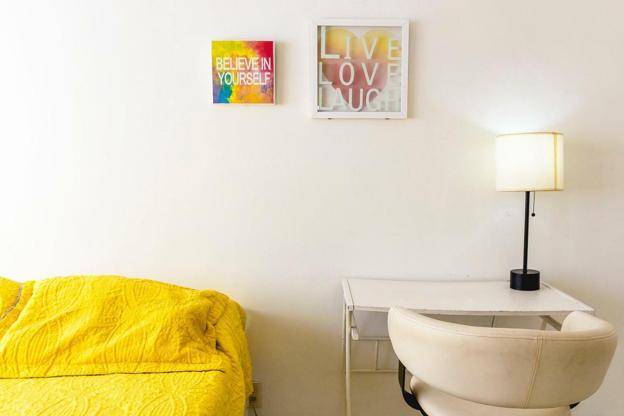 Minerva Apartments Γκουανταλαχάρα Εξωτερικό φωτογραφία