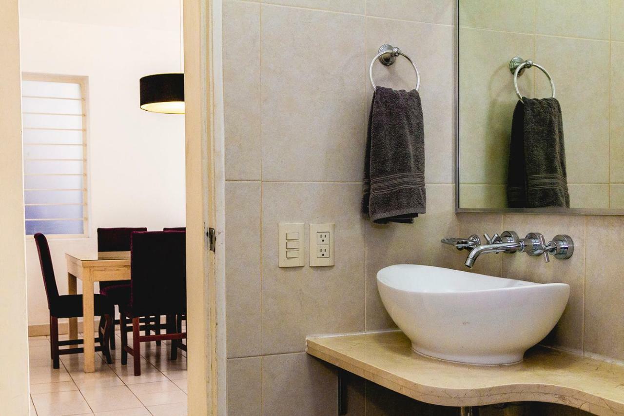 Minerva Apartments Γκουανταλαχάρα Εξωτερικό φωτογραφία