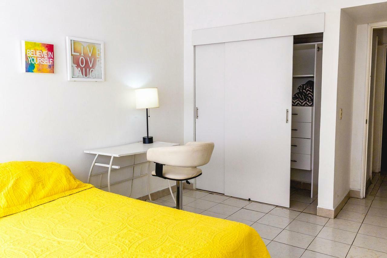 Minerva Apartments Γκουανταλαχάρα Εξωτερικό φωτογραφία